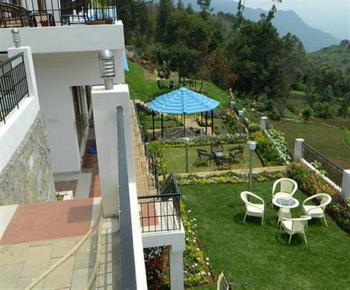 Mount N Mist Hotel Nainital Kültér fotó