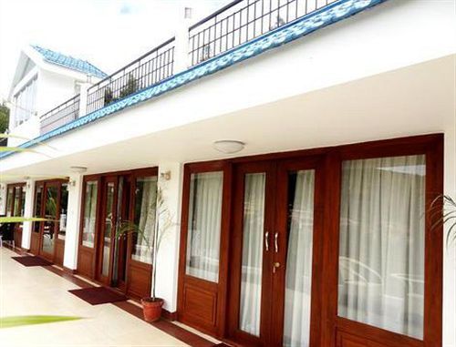 Mount N Mist Hotel Nainital Kültér fotó